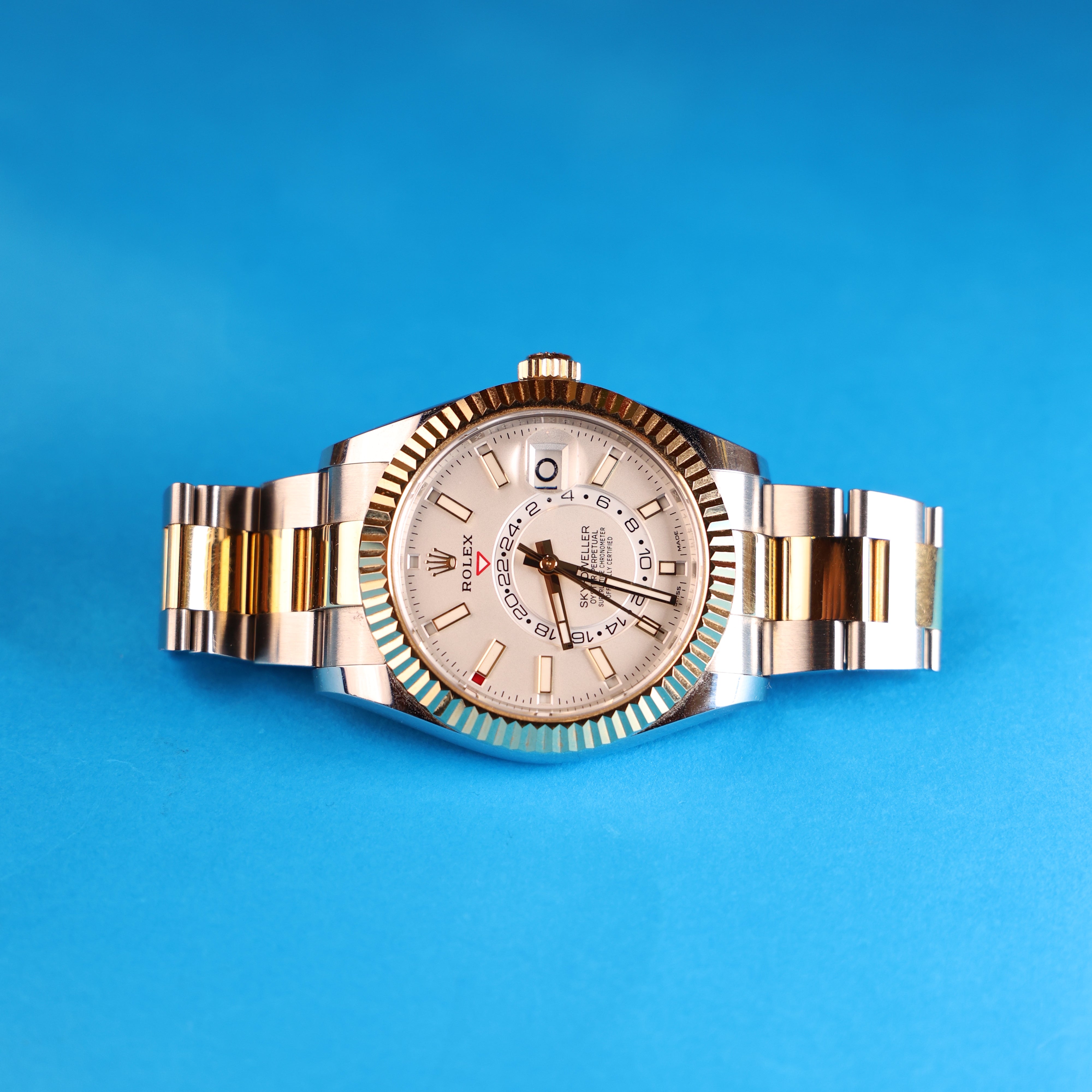 Rolex Sky-dweller Two-tone - Watch